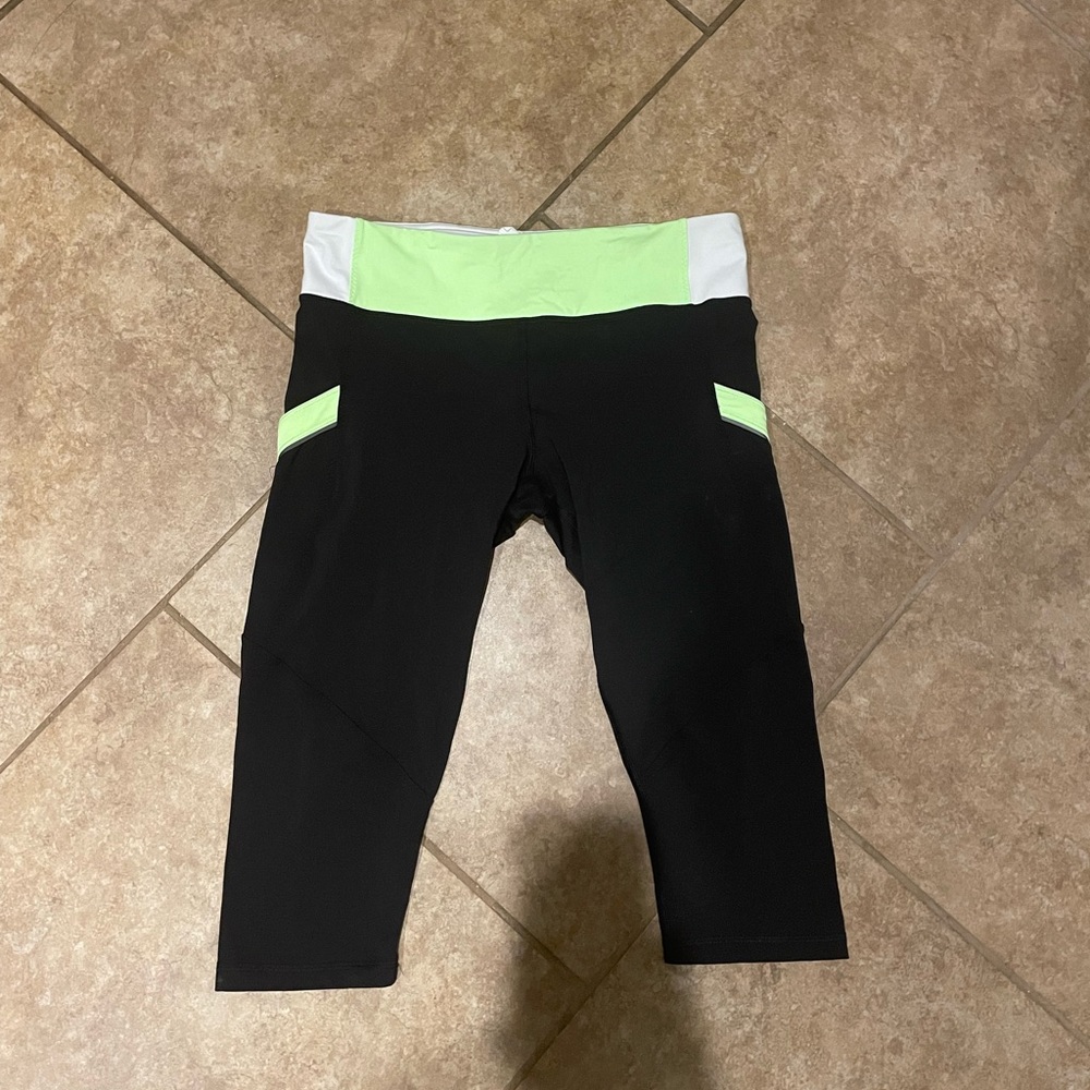 Lululemon Run Mod Moves Crop - Picture 4 of 10